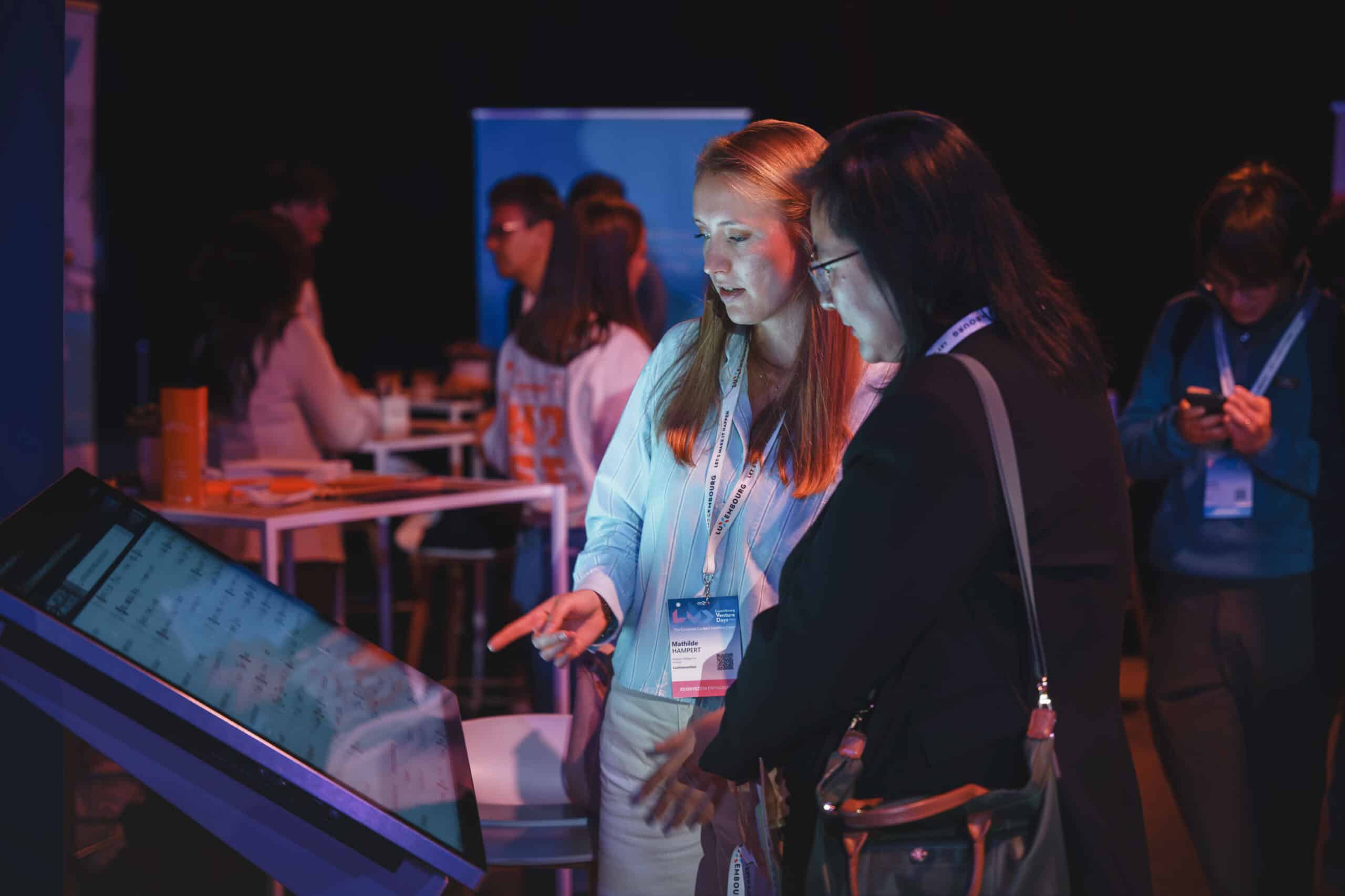 Event photographer Luxembourg: tech conference interactive digital display