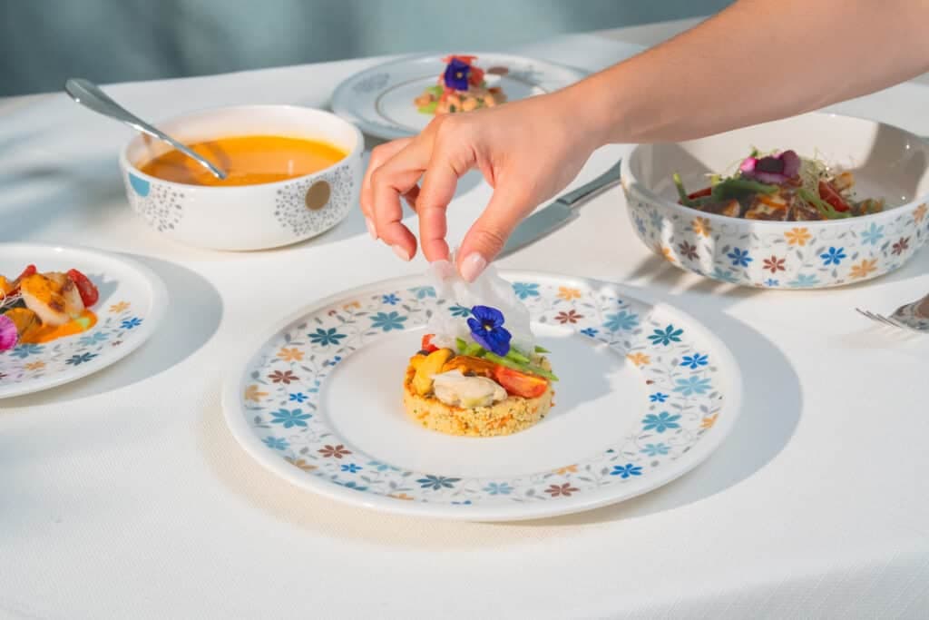 Product photography Luxembourg: RAK Porcelain floral dishware with food styling