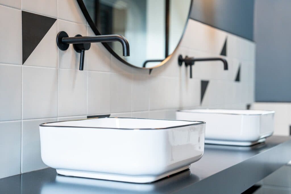 Real estate photography Luxembourg: staged bathroom with designer sink