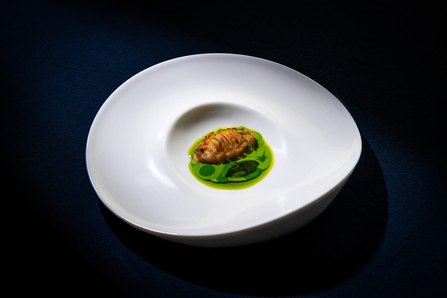 Chef at work with Feelings tableware